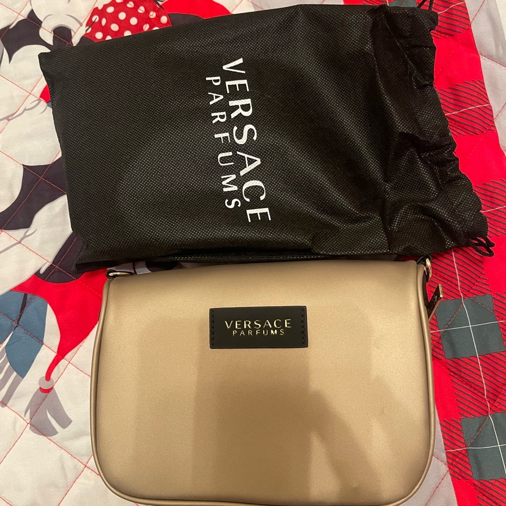 Crossbody bag